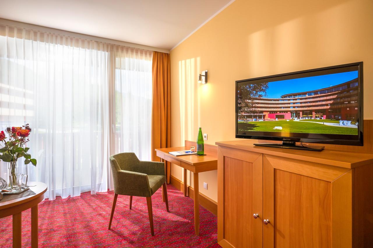 Vivea Gesundheitshotel Bad Goisern باد غويسرن المظهر الخارجي الصورة